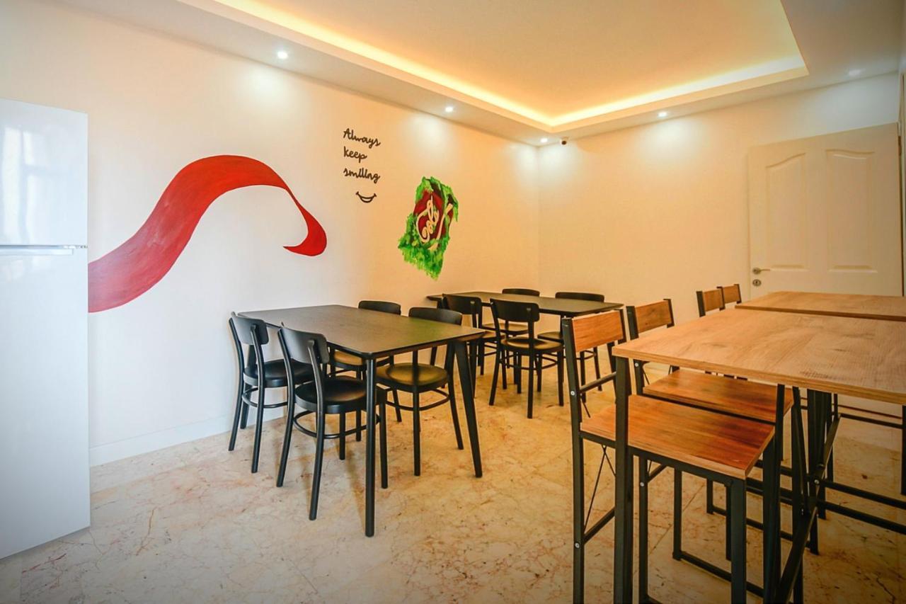 Manu Startup House